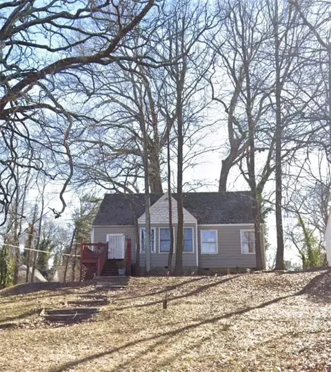 2020 Donald Lee Hollowell Pkwy NW, Atlanta, GA 30318