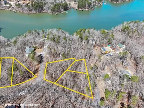 7804 Poplar Pl, Murrayville, GA 30564