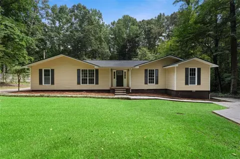 419 Marcella Ave, Sharpsburg, GA 30277