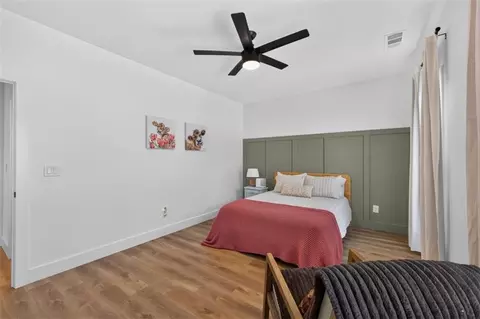 Bedroom - 1475 Storey Ln, Jefferson, GA 30549 photo 6 of 14