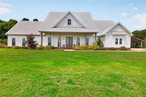 Exterior - 1475 Storey Ln, Jefferson, GA 30549 photo 4 of 22
