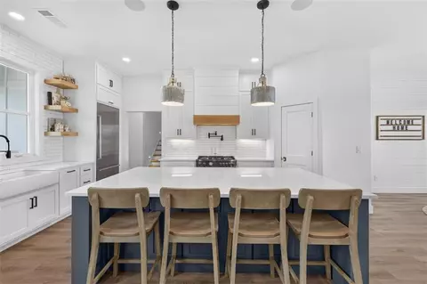 Kitchen - 1475 Storey Ln, Jefferson, GA 30549 photo 2 of 6