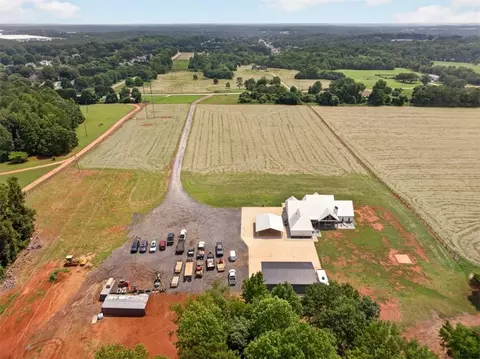 View/Area - 1475 Storey Ln, Jefferson, GA 30549 photo 6 of 10