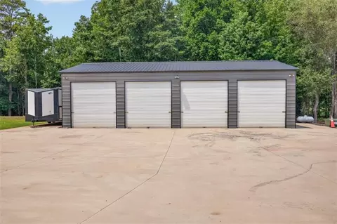 Exterior - 1475 Storey Ln, Jefferson, GA 30549 photo 10 of 22