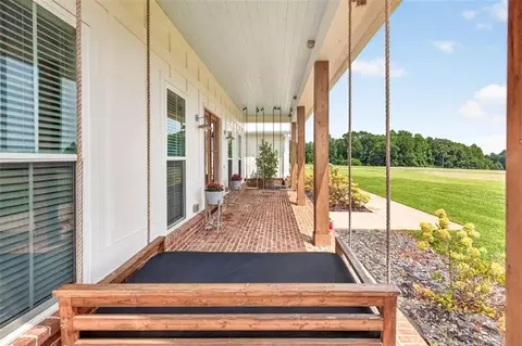 Exterior - 1475 Storey Ln, Jefferson, GA 30549 photo 17 of 22