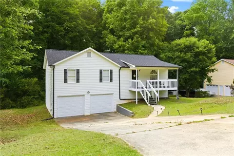 134 Landing Ln, Powder Springs, GA 30127