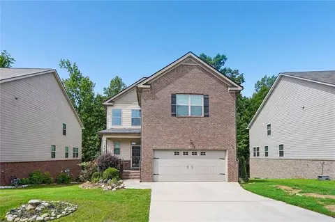 2045 Theberton Trl, Locust Grove, GA 30248