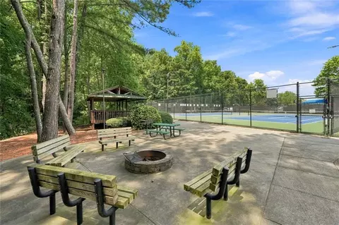 View/Area - 2150 Pendleton Pl, Suwanee, GA 30024 photo 2 of 3