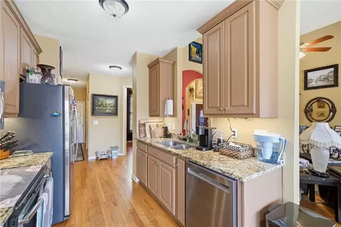 Kitchen - 203 Firetower Rd, Jasper, GA 30143 photo 2 of 5