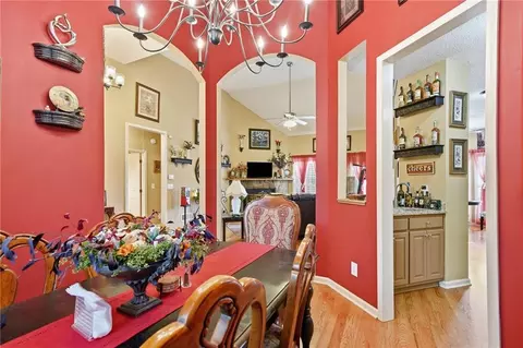 Dining - 203 Firetower Rd, Jasper, GA 30143 photo 2 of 3