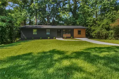 2461 Bouldercliff Way SE, Atlanta, GA 30316