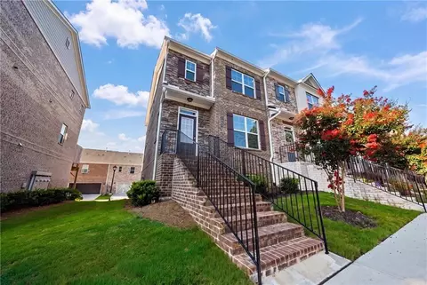 Exterior - 2695 La Rive Dr, Duluth, GA 30097 photo 4 of 4