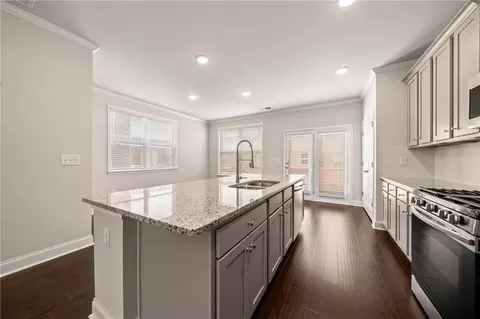 Kitchen - 2695 La Rive Dr, Duluth, GA 30097 photo 4 of 4