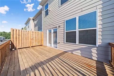 Exterior - 2695 La Rive Dr, Duluth, GA 30097 photo 2 of 4