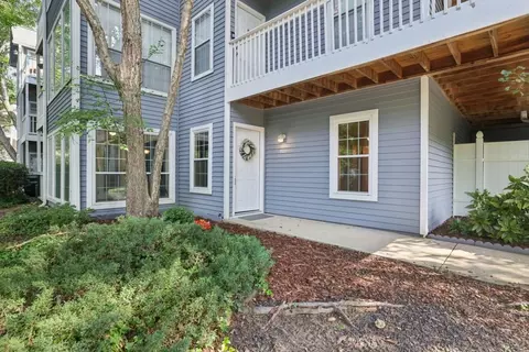 801 Gettysburg Pl, Sandy Springs, GA 30350