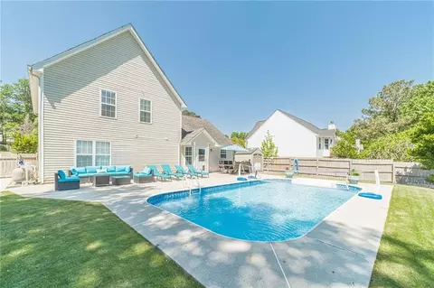 Exterior - 1365 Heatherton Rd, Dacula, GA 30019 photo 8 of 9
