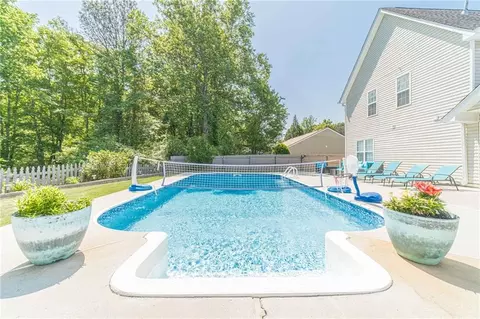 Exterior - 1365 Heatherton Rd, Dacula, GA 30019 photo 5 of 9