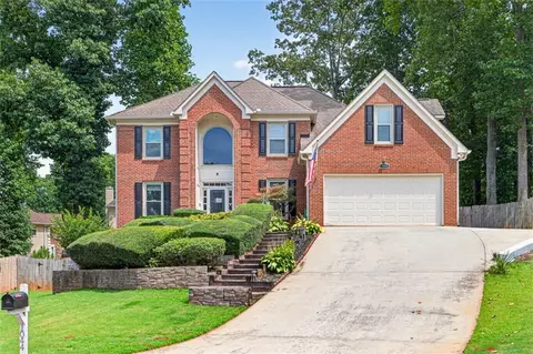 1044 Bellaire Ct, Lawrenceville, GA 30043