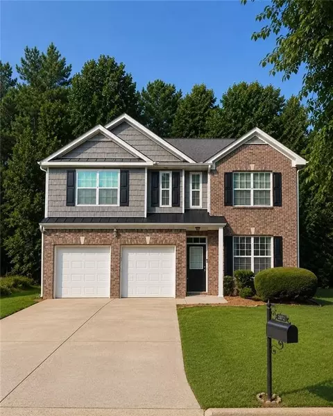 2072 Wildcat Falls Ln, Lawrenceville, GA 30043