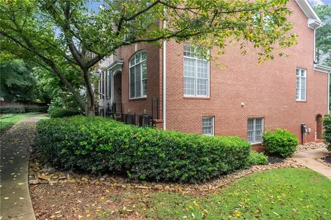Exterior - 4288 Kingston Gate Cv #5, Atlanta, GA 30341 photo 3 of 7