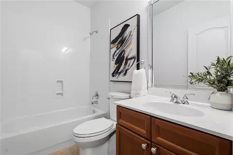 Bath - 4288 Kingston Gate Cv #5, Atlanta, GA 30341 photo 6 of 6