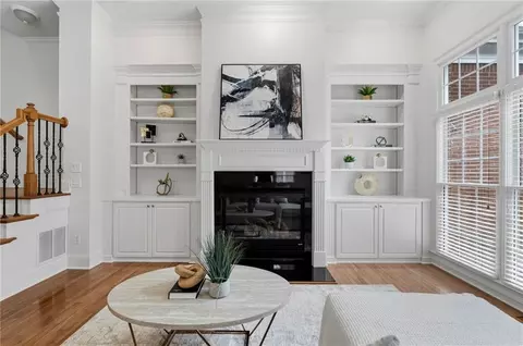 Living - 4288 Kingston Gate Cv #5, Atlanta, GA 30341 photo 2 of 2