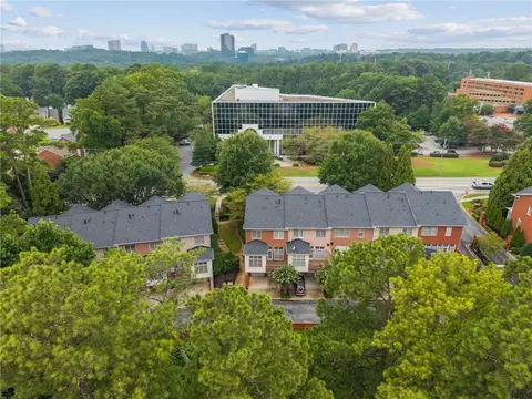 View/Area - 4288 Kingston Gate Cv #5, Atlanta, GA 30341 photo 1 of 5
