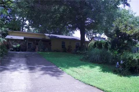 5744 Everglades Ln, Norcross, GA 30071