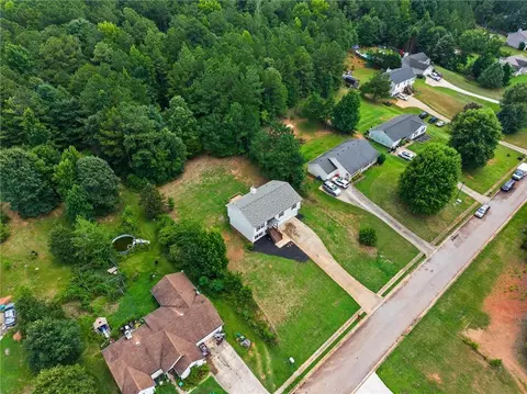 View/Area - 305 Hunters Trce, Covington, GA 30014 photo 4 of 8