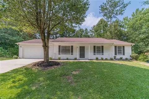 2071 Walden Park Pl, Snellville, GA 30078