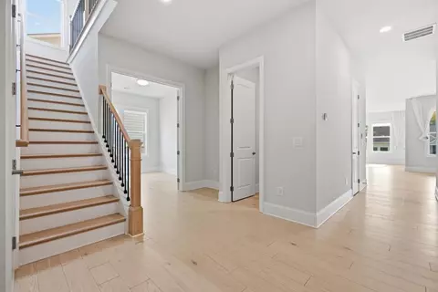 239 Mooney Rd, Woodstock, GA 30188