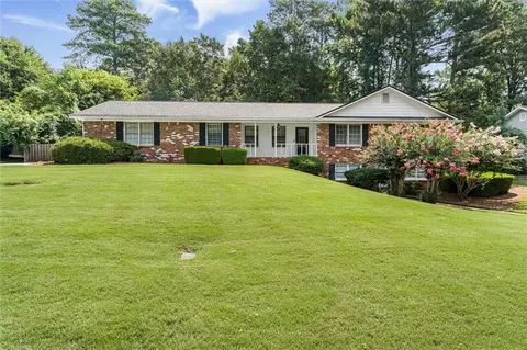 226 Machelle Ln SW, Marietta, GA 30064