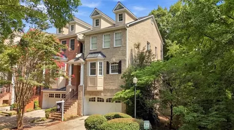 1017 Emory Parc Pl, Decatur, GA 30033