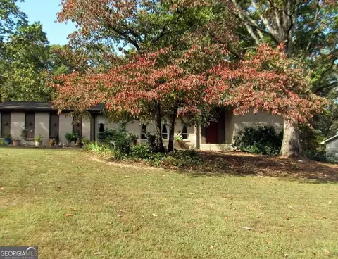 3014 Barcelona Way N, Conyers, GA 30012