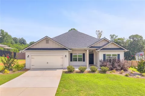 6032 Creekside View Ln, Clermont, GA 30527