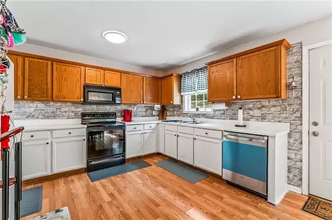 Kitchen - 13885 Panhandle Ln, Hampton, GA 30228 photo 1 of 1