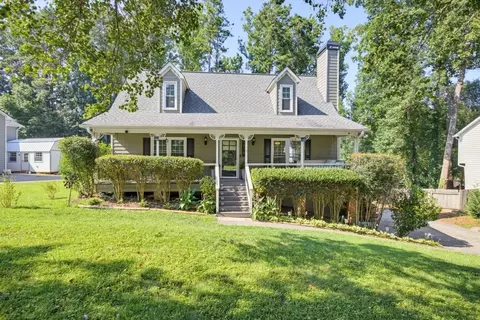 5876 Trellis Ct, Powder Springs, GA 30127