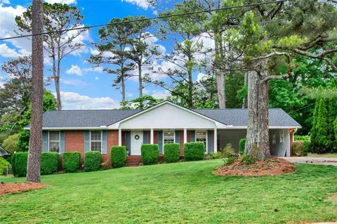 5597 Bob White Cir, Lilburn, GA 30047