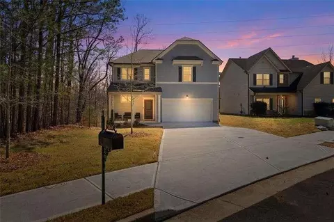 3980 Riverchess Dr SW, Atlanta, GA 30331
