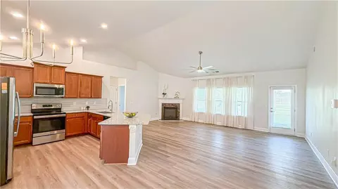 3481 Dacite Ct, Atlanta, GA 30349