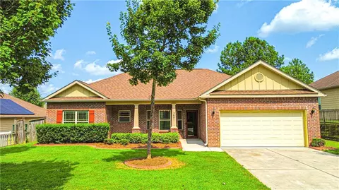 3481 Dacite Ct, Atlanta, GA 30349