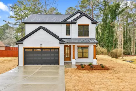 3369 Dodson Dr, East Point, GA 30344