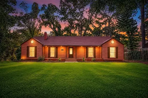 3309 Victoria St, College Park, GA 30337