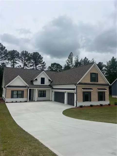 897 Bessie Ct, Loganville, GA 30052