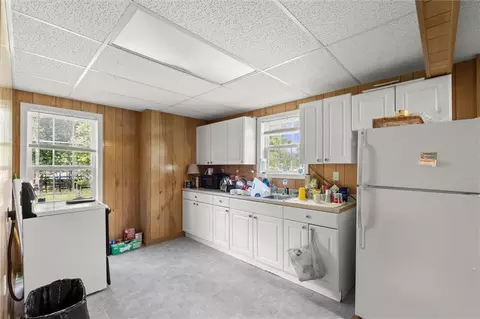 Kitchen - 788 Nesbit Loop NE, Resaca, GA 30735 photo 1 of 5