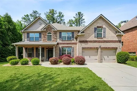 882 Nestling Dr, Lawrenceville, GA 30045
