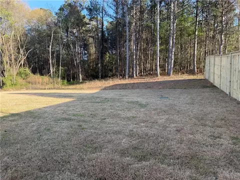 Exterior - 865 Elder Dr, Jefferson, GA 30549 photo 10 of 17