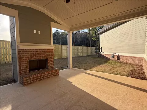 Exterior - 865 Elder Dr, Jefferson, GA 30549 photo 13 of 17
