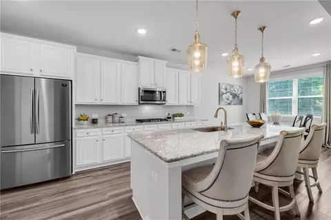 Kitchen - 3300 Deaton Trl, Buford, GA 30519 photo 2 of 5