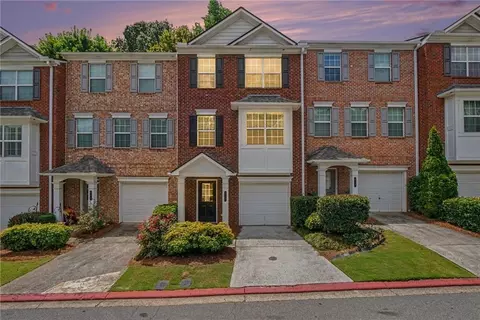 417 Heritage Park Trce NW #2, Kennesaw, GA 30144